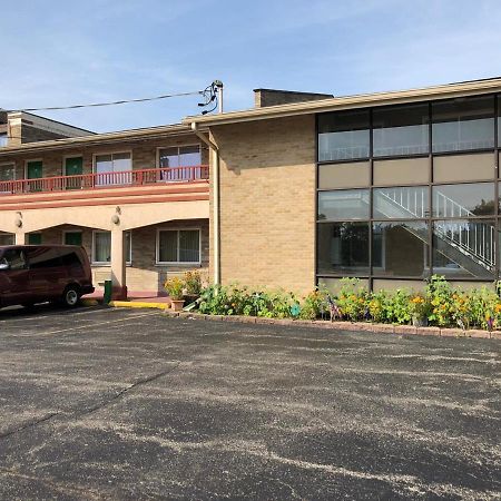 Fairbridge Inn Express - Barrington Exterior photo